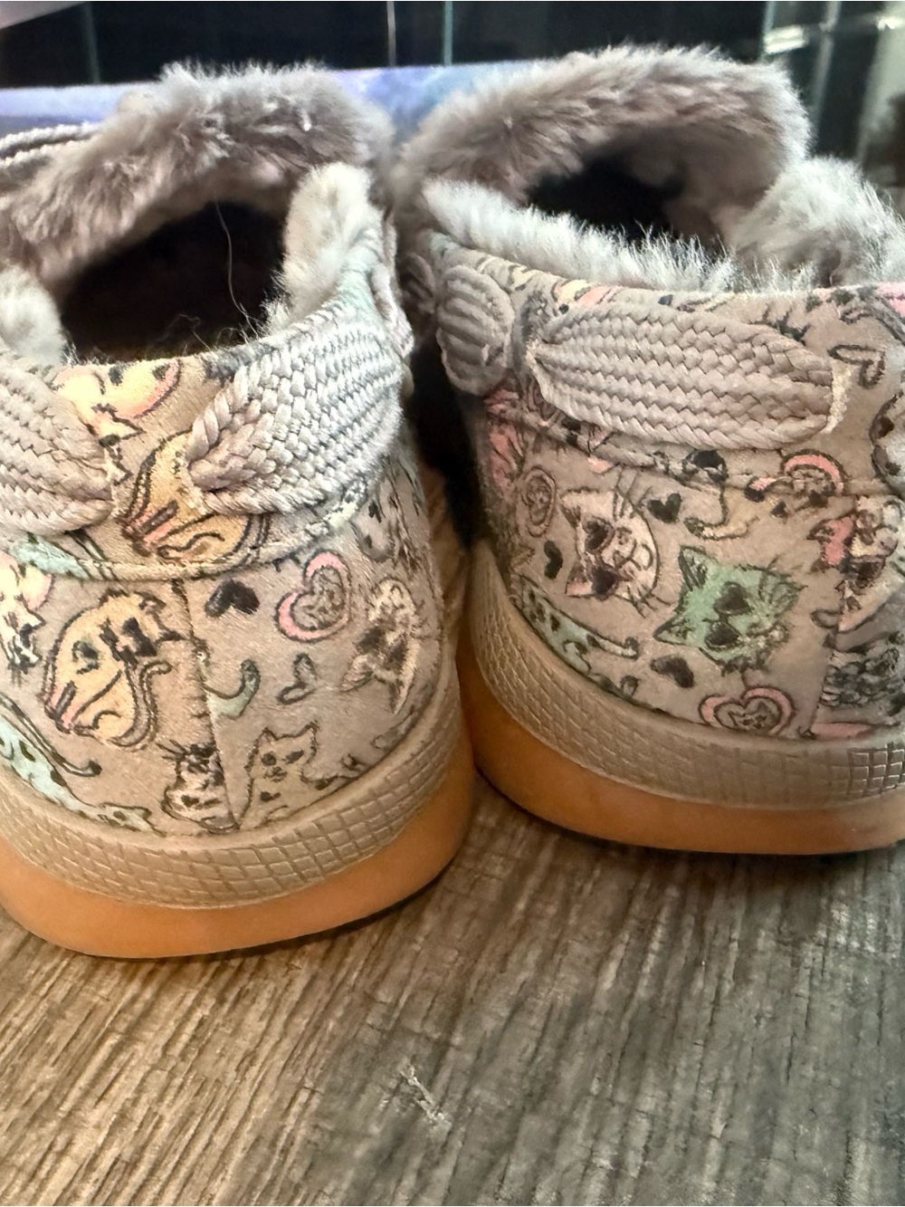 BOBS by Skechers Cat Cozies Cozy Chill Slippers Bow Cat Print Memory Foam - Picture 8 of 10